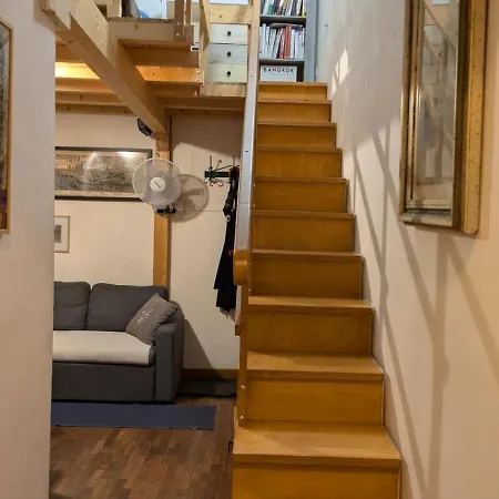 Apartment Small And Cozy In