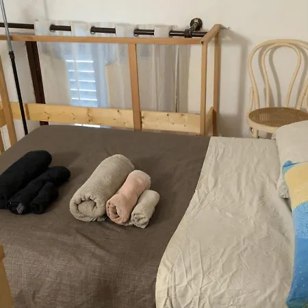 Apartment Small And Cozy In